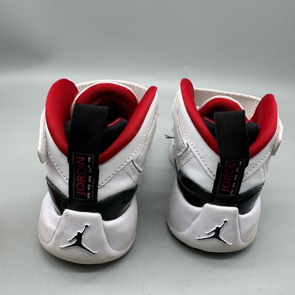 NIKE AIR JORDAN JUMPMAN TWO TREY BASKETBALL BOYS SIZE 13C - Picture 4 of 6